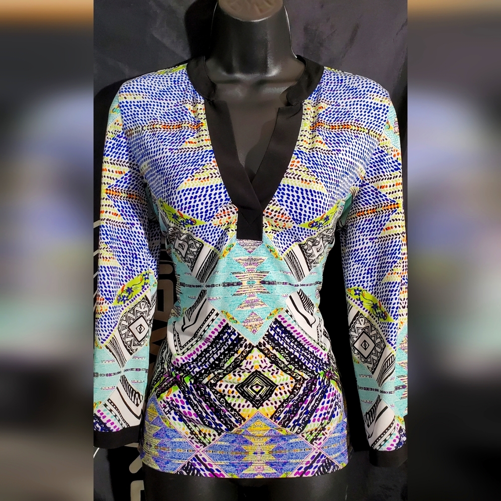Rafaella abstract colorful top 3/4 split sleeves, nwot! size pxs